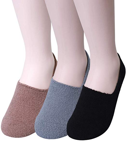 TETIBA Women’s Premium Super Soft Plush Fuzzy No Show Socks With Non-skid