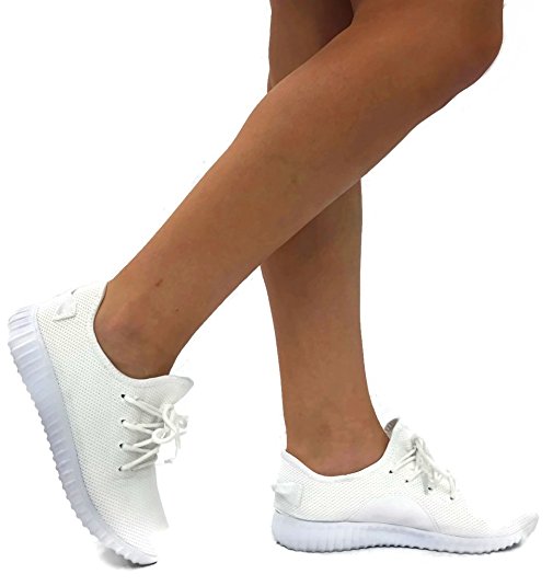 The Collection Jill Womens Athletic Shoes Casual Fashion Breathable Mesh Sneakers