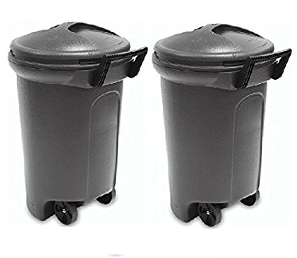 United Solutions TrashMaster 32 Gallon Wheeled Trash Can with Turn & Lock Lid - (2 Packs)