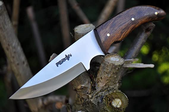 Handmade Bushcraft & Hunting Knife - 01 Carbon Steel