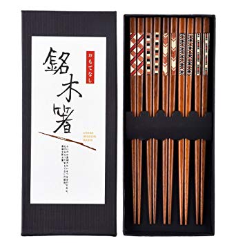 Antner Handmade Japanese Chopsticks Reusable Natural Wooden Chopstick with Box, 5 Pairs Gift Set