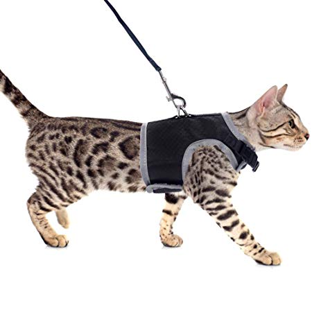 OFPUPPY Escape Proof Cat Harness and Leash - Reflective Cat Vest Harness Best for Walking