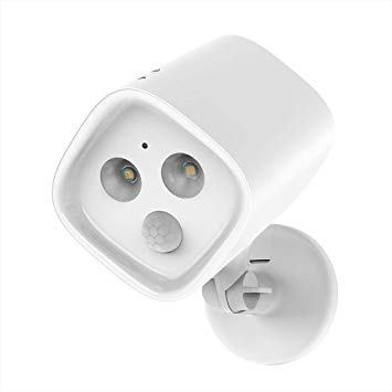 VAVA Motion Sensor Spotlight, 300 Lumens, IP65 Waterproof Outdoor Lights with Japan-Made Sensor, Fully Adjustable Head, Battery Operated, Security Lights for Wall, Garden and Driveway (White)