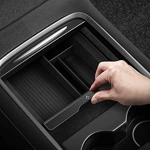 Spigen Tesla Model Y Model 3 2021-2023 Organizer Consolle Centrale con Tecnologia di Scivolo Liscio, Vano Portaoggetti per Console Centrale Accessori - Carbon Edition