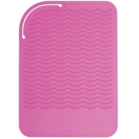 OXO Good Grips Travel Mat for Curling Irons and Hair Straighteners,Pink