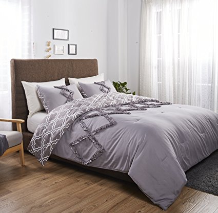 Felicite Home 3 Piece Printed Reversible Ruth Ruffled Comforter Set, Fade Resistant, Super Soft,, All Season Decorative Quilt,King, Grey
