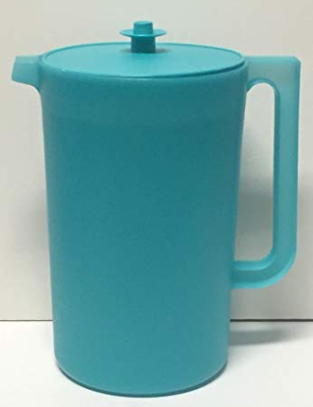 Tupperware Classic Sheer 1 Gal. Pitcher. Tropical Water/Sea Mist Seal