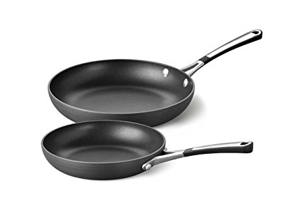 Calphalon Hard Anodized Aluminum Nonstick Cookware Omelette Pan, 8/10", Black