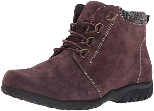 Propét Women's Delaney Ankle Bootie