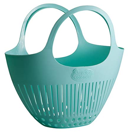 Hutzler Garden Colander, Eggshell Blue