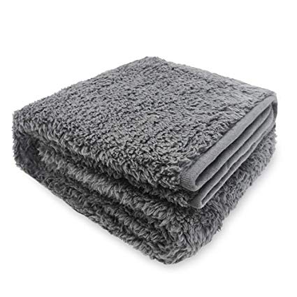 CHEE RAY Super Soft and Fluffy Premium Fleece Dog Throw Blanket, Cute Blanket for Puppy Cat