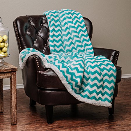 Chanasya Super Soft Ultra Plush Cozy Fluffy Warm Chevron Print Modern Contemperary Design Velvet Fleece Front and Fuzzy Sherpa Back Microfiber Throw Blanket (50" x 65")- Teal and White