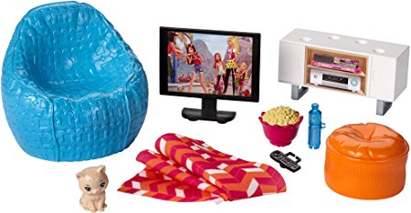 Barbie Movie Night & Accessories Playset