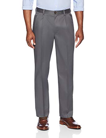 Amazon Brand - Buttoned Down Men's Relaxed Fit Pleated Non-Iron Dress Chino Pant