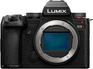 Panasonic Lumix S5M2 I Appareil Photo Hybride Plein Format (24MP, Autofocus Phase, Double Stabilisation, Vidéo 6K 10bit illimité, Rafale AFC 30ips, Tropicalisé) – Version Française