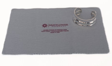 Mayflower Polishing Cloth for Cleaning Silver, Gold and Platinum Jewelry - NON TOXIC- Jewelry Cleaner - Size 11" X 14" - Tarnish Remover- Layer of Protection for Jewelry - Includes A Jewelry Bag (assorted colors)