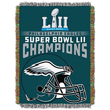 NFL unisex "Super Bowl 52 Champions" Woven Tapestry Throw Blanket