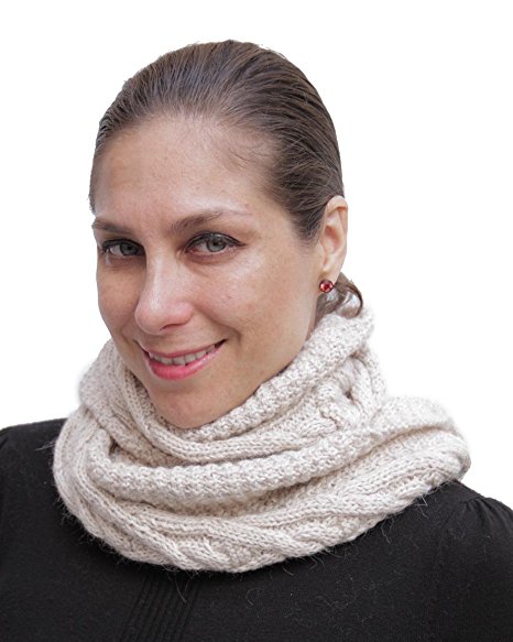 Superfine Natural Alpaca Wool Cable Hand Knitted Infinity Scarf