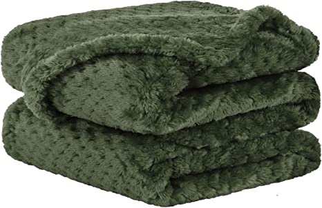 uxcell Flannel Fleece Bed Blankets, Soft Warm Microfiber Blanket, Mesh Fuzzy Plush 330GSM Lightweight Decorative Solid Blankets for Bed Pet (30"x40") Army Green