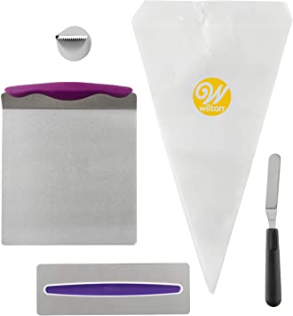 Wilton Cake Decorating Kit for Beginners - Lifter, Spatula, Icing Tip/Smoother, and Disposable Decorating Bags