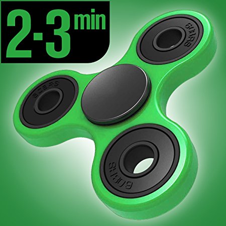 LYNEC Tri Fidget Hand Spinner, Ultra Fast Bearings, Finger Toy, Great Gift for ADD, ADHD, Anxiety and Autism Adult Children