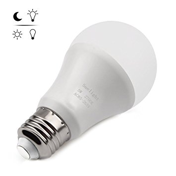 Dusk to Dawn Light Bulb, 5W Smart Sensor LED Bulbs Built-in Photosensor Detection with Auto Switch Outdoor/Indoor Lamp for Porch Patio Garage Basement Hallway(E26/E27,2700K,300LM)