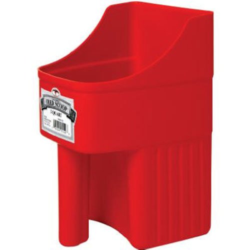 Little Giant 3-Quart Enclosed Feed Scoop, Red