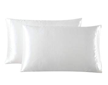 Love's cabin 2-Pack Satin Pillowcases Set for Hair and Skin Standard/Queen Size 20x30 Ivory White Pillow Case with Envelope Closure (Anti Wrinkle,Hypoallergenic,Wash-Resistant)