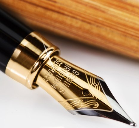 Fountain Pen 100% Natural Handcrafted Bamboo, Vintage Gift Case and Ink Refill Converter Included, You Get Best Writing Signature Calligraphy Fountain Pens Set with 100% Money Back Guarantee
