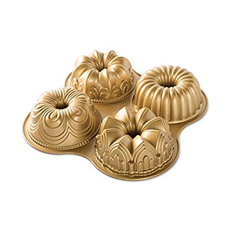 Nordicware 9 Cup Bundt Quartet Pan