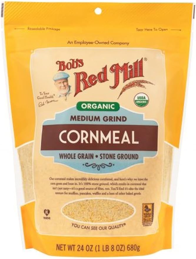 Bob's Red Mill Organic Medium Grind Cornmeal, 680 Grams