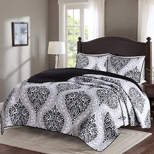 Comfort Spaces - Coco Mini Quilt Set - 3 Piece - Black and White - Printed Damask Pattern - Full / Queen size, includes 1 Quilt, 2 Shams