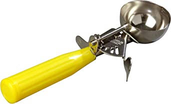 Carlisle 60300-20 Stainless Steel Portion Control Disher Scoop, 2 oz, Yellow