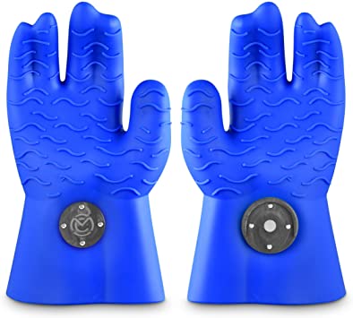 Heat Resistant Silicone BBQ Gloves – Ergonomic web fit allows for firm grip - Patented magnet safety clip allows for rapid release of one or both hands – Grip waves for pulling pork - No need for claw