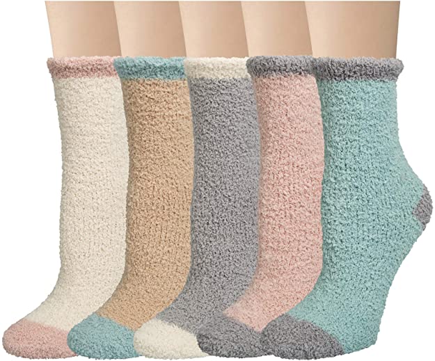 Chalier 5-7 Pairs Womens Winter Fuzzy Socks Cozy Fluffy Socks Warm Fuzzy Christmas Socks for Women Gifts