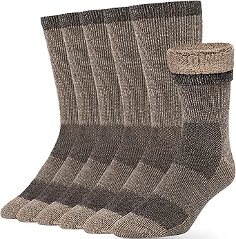 Alvada Mens Merino Wool Crew Socks Thermal and Warm Socks for Winter Work Hiking Running 3 Pairs