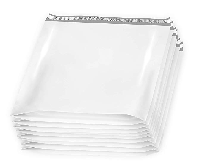 25 Pack Large Poly Mailers 24 x 21 x 6 Gusseted Poly Mailer. XX-Large Poly Shipping Bags for Clothes. White Shipping envelopes. White Plastic mailing Bags. Peal and Seal. Packaging and Packing.