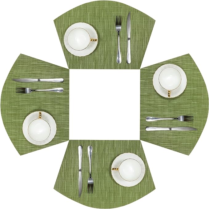 SHACOS Round Table Placemats Set of 4 Wedge Placemats Heat Resistant Woven Vinyl Round Table Mats Wipe Clean (4, Green)