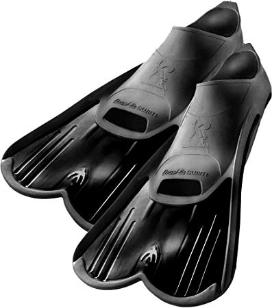 Cressi Light, Swim Fins for Men, Women and Kids, Short Training Fins for Swimming Italian Quality Since 1946