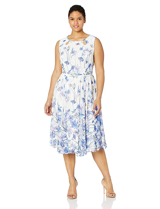 Gabby Skye Women's Plus Size All Over Floral Printed A-line Dress