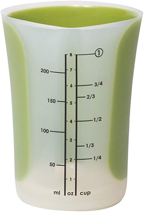 Chef'n SleekStor Pinch Pour 1-Cup Measuring Beaker with Lid (Arugula)