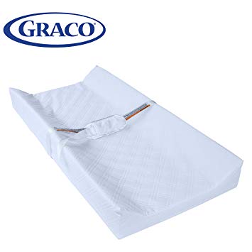 Graco Premium Contoured Infant and Baby Changing Pad - Ultra Soft Buckle Cover for Premium Comfort, Water Resistant, Baby Safety Belt, Non-Skid Bottom, Fits Standard Size Changing Topper