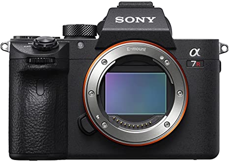 Sony Alpha 7R IV Full Frame Mirrorless Interchangeable Lens Camera w/High Resolution 61MP Sensor, up to 10FPS with Continuous AF/AE Tracking