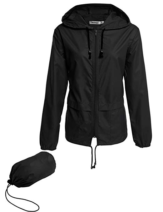 Beyove Women's Lightweight Rain Jacket Active Outdoor Waterproof Packable Hooded Raincoat