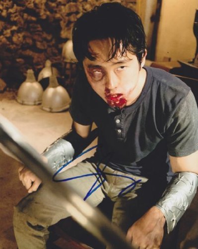 Steven Yeun Autographed Signed 8x10 Photo COA 'The Walking Dead'