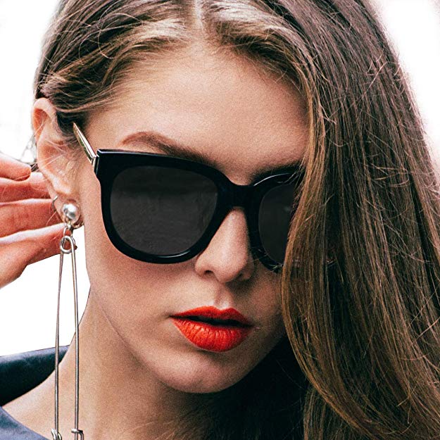 Mirrored Sunglasses for Women, Retro Oversized Frame with UV400 Protection, Anti Glare, Anti Reflective and Polarized Lenses