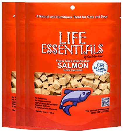 All Natural Freeze Dried Wild Alaskan Salmon Treats for Cats & Dogs - Single Ingredient Grain Free Snack With No Additives or Preservatives, - 5 Ounce Bag - 3 Pack