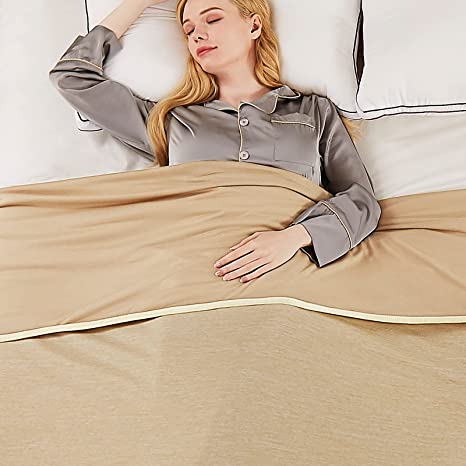 Topcee Cooling Blanket (90"x90"Queen Size) for Hot Sleepers and Night Sweats,100% Oeko-Tex Certified,Arc-Chill Q-Max &gt;0.5 Cool Fiber,Ultra Cold Breathable,Comfortable, Hypo-Allergenic, All-Season.