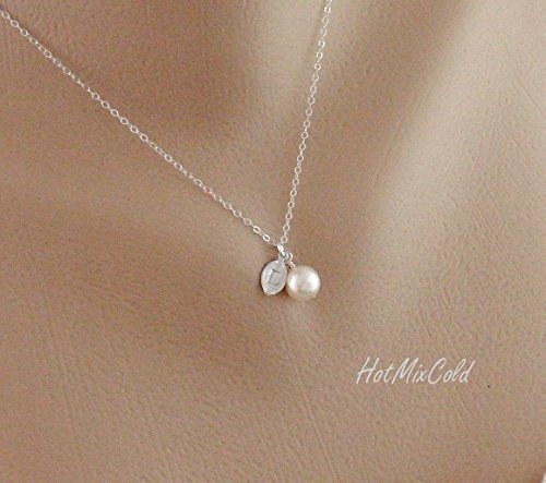 Customized Initial Leaf Pendant and Swarovski Pearl Necklace, Rose Gold or Silver or Gold Small Leaf Charm Jewelry, Bridesmaid or Flower Girl Gifts,