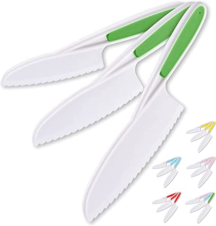 Zulay Kids Knife Set for Cooking and Cutting Fruits, Veggies & Cake - Perfect Starter Knife Set for Little Hands in the Kitchen - 3-Piece Nylon Knife for Kids - Fun & Safe Lettuce Knife (Green)